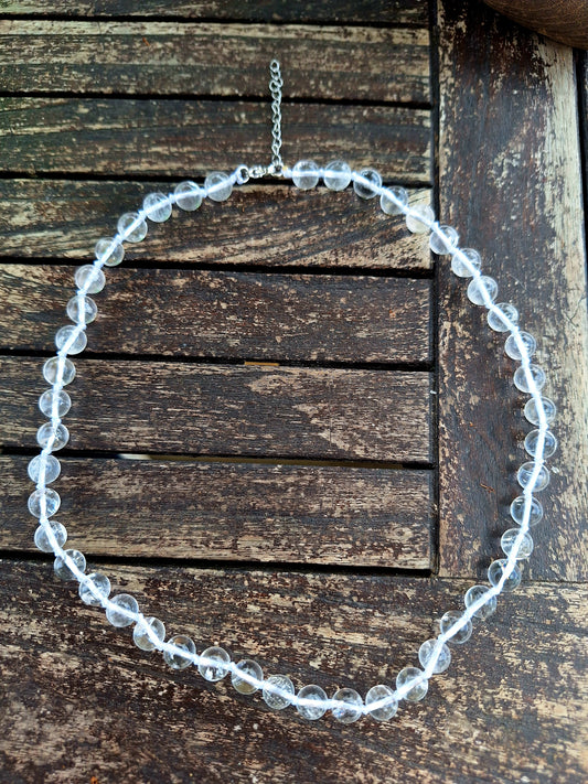 Collier Élégant en Quartz Blanc - Perles de 8mm, Longueur Ajustable 45-50cm - Bonheur de Lune