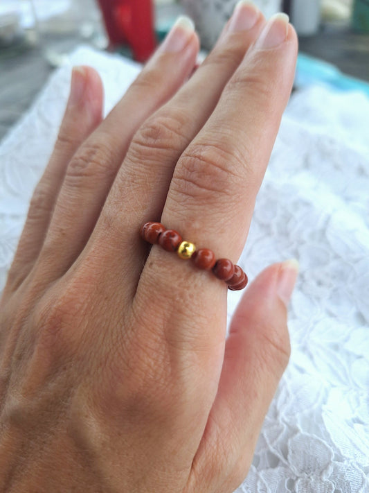 Bague Élastique en Pierres Naturelles de Jaspe Rouge "Énergie et Confiance" - Bonheur de Lune